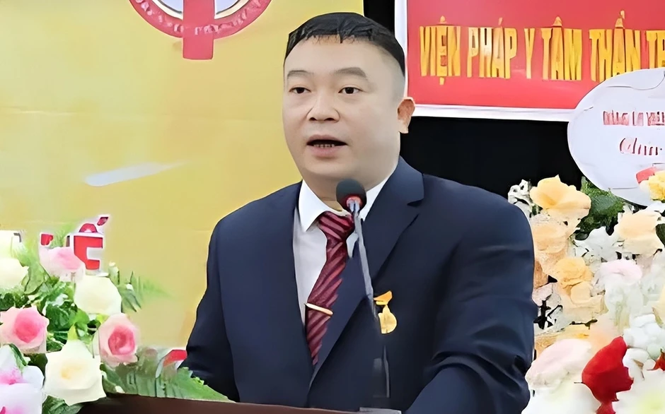 Vợ Viện trưởng pháp y tâm thần 'dựa bóng' chồng, nhận tiền để can thiệp nội bộ Vợ Viện trưởng pháp y tâm thần 'dựa bóng' chồng, nhận tiền để can thiệp nội bộ