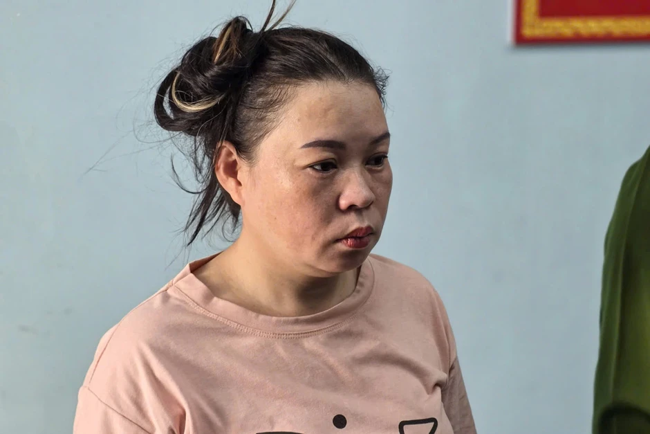 Vụ 2 nhân viên đường sắt bị hành hung: Tạm giữ một phụ nữ Vụ 2 nhân viên đường sắt bị hành hung: Tạm giữ một phụ nữ