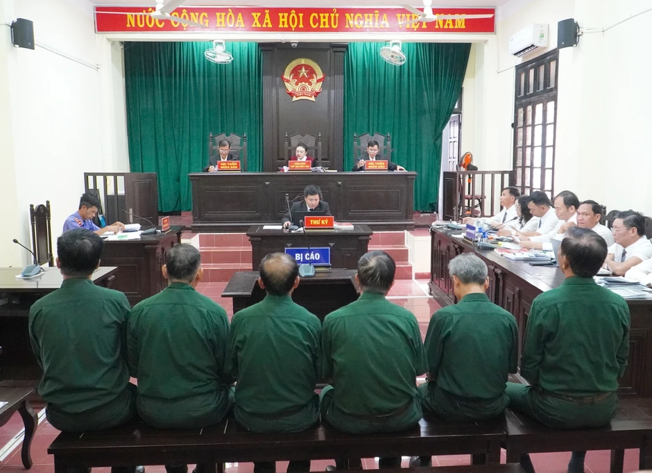 Vụ 6 cựu chiến binh kêu oan sau khi ra tù: Xét xử phúc thẩm lần 3 Vụ 6 cựu chiến binh kêu oan sau khi ra tù: Xét xử phúc thẩm lần 3