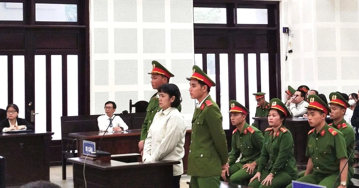 Vụ Bách Đạt An: Bị tuyên chung thân vì tham ô, bà Hoàng Thị Kim Châu kháng cáo Vụ Bách Đạt An: Bị tuyên chung thân vì tham ô, bà Hoàng Thị Kim Châu kháng cáo