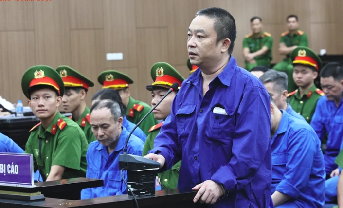 Vụ chạy giám định tâm thần: Nhóm cựu kiểm sát viên, công an bị đề nghị mức án nặng