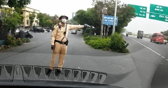 Vụ đi sai làn đường còn hỏi CSGT 'em có biết anh không?': Phạt 19 triệu đồng