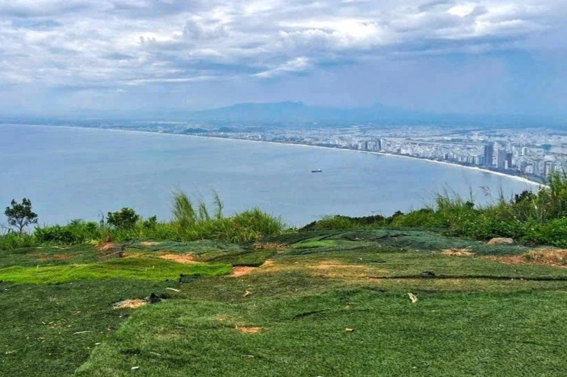 Vụ du khách rơi dù lượn tử nạn: Phi công bồi thường 175 triệu đồng Vụ du khách rơi dù lượn tử nạn: Phi công bồi thường 175 triệu đồng