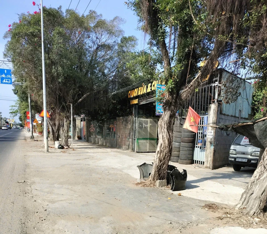 Vụ mua bán giấy tay đất công ở TP.HCM: Người mua kiện ra tòa Vụ mua bán giấy tay đất công ở TP.HCM: Người mua kiện ra tòa