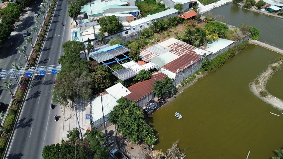 Vụ mua bán giấy tay đất công ở TP.HCM: Người mua kiện ra tòa Vụ mua bán giấy tay đất công ở TP.HCM: Người mua kiện ra tòa