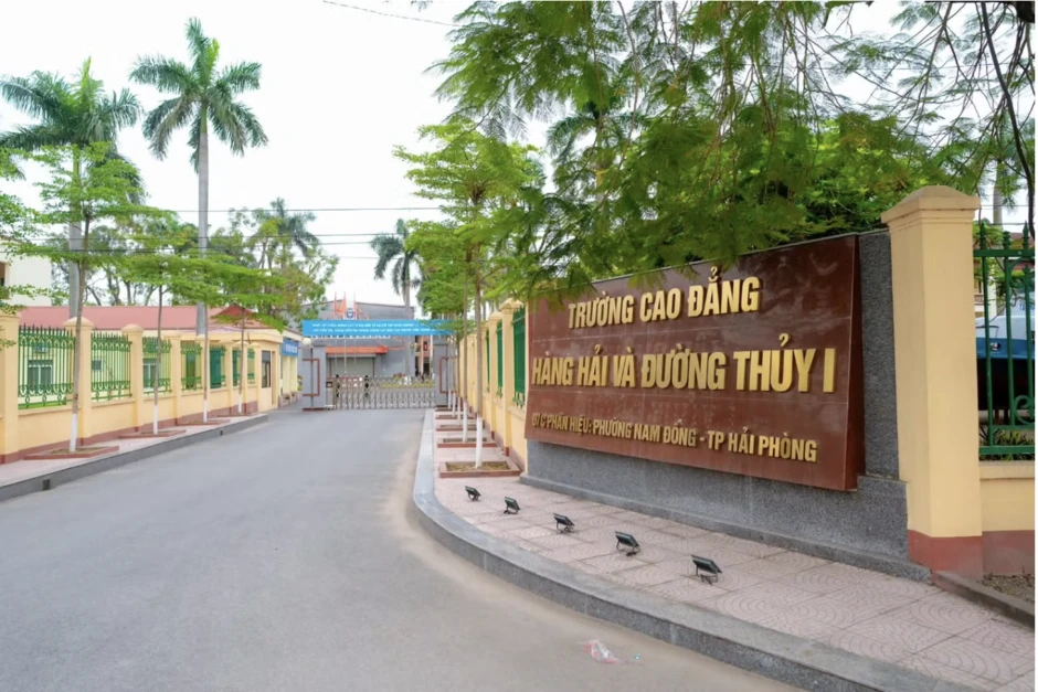Vụ nam sinh tại Hải Phòng nghi bị nhóm bạn đánh dẫn tới tử vong: Tạm giữ hình sự một học sinh SN 2010 Vụ nam sinh tại Hải Phòng nghi bị nhóm bạn đánh dẫn tới tử vong: Tạm giữ hình sự một học sinh SN 2010