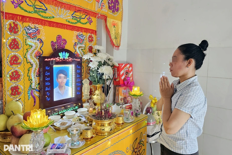 Vụ người đàn ông tử vong trên trụ điện trung thế: Tuyên án đối với 5 bị cáo Vụ người đàn ông tử vong trên trụ điện trung thế: Tuyên án đối với 5 bị cáo