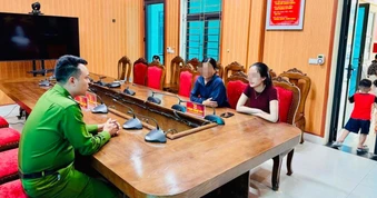 Vụ 'nhờ vớt xác 3 mẹ con trên sông Hồng’: Dừng tìm kiếm vì 3 mẹ con còn sống