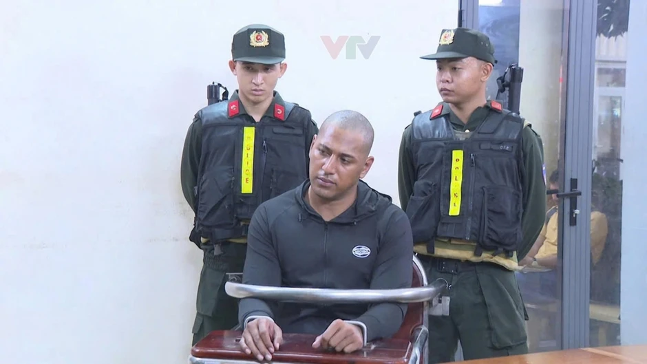 Vụ nổ súng ở TP.HCM: Hai nghi phạm khuyên hãy bỏ ý định phạm tội khi đến Việt Nam Vụ nổ súng ở TP.HCM: Hai nghi phạm khuyên hãy bỏ ý định phạm tội khi đến Việt Nam
