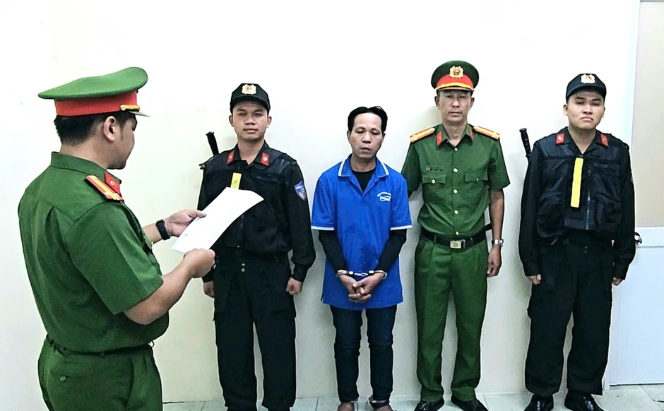 Vụ thi thể trong bao tải trôi sông ở TP.HCM: Đã bắt được nghi phạm Vụ thi thể trong bao tải trôi sông ở TP.HCM: Đã bắt được nghi phạm