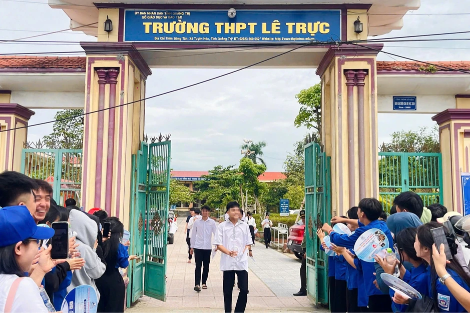 Vụ tiêu cực thi tốt nghiệp tại Quảng Trị: Khởi tố 2 giáo viên