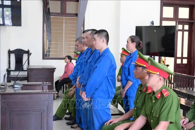 Xét xử hai vụ án về hành vi giết người, gây xôn xao dư luận Xét xử hai vụ án về hành vi giết người, gây xôn xao dư luận