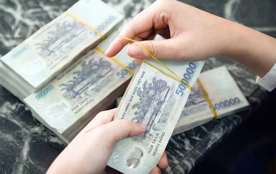 Xét xử nhóm đối tượng quay lén CSGT để cưỡng đoạt "tiền tháng" Xét xử nhóm đối tượng quay lén CSGT để cưỡng đoạt "tiền tháng"