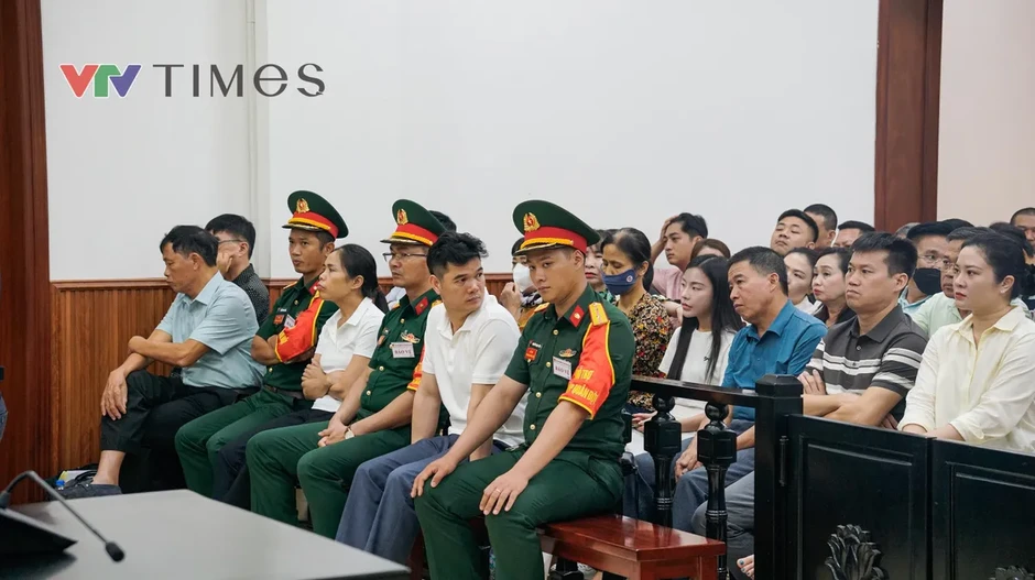 Xét xử phúc thẩm hai cựu Thiếu tướng và Nguyễn Văn Hậu trong vụ án sân bay Nha Trang Xét xử phúc thẩm hai cựu Thiếu tướng và Nguyễn Văn Hậu trong vụ án sân bay Nha Trang