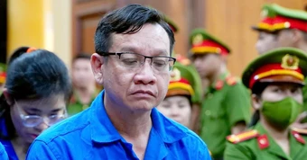 Xét xử phúc thẩm vụ làm giả phiếu kiểm nghiệm kẹo Kera, sữa Hiup