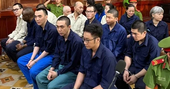 Xét xử vụ án xuyên quốc gia: Phơi bày mạng lưới "ngân hàng ngầm" ở TPHCM