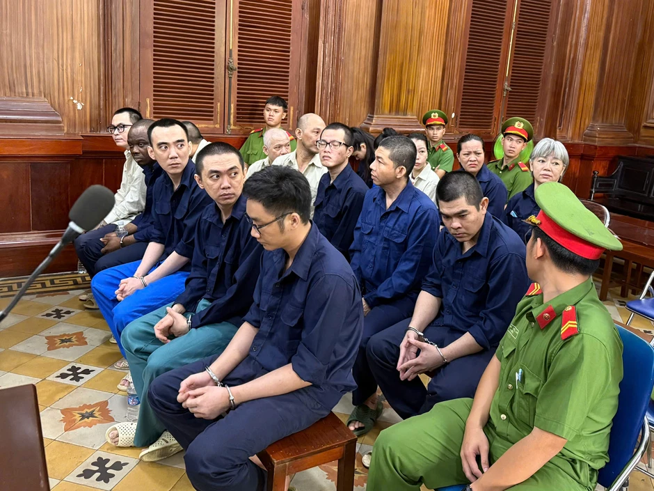 Xét xử vụ án xuyên quốc gia: Phơi bày mạng lưới "ngân hàng ngầm" ở TPHCM