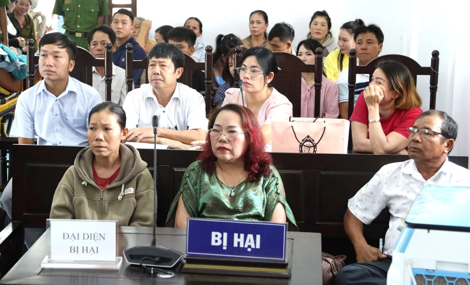 Xét xử vụ 'bị đánh đến thân tàn ma dại': Giám định viên nêu căn cứ xác định tỷ lệ thương tích Xét xử vụ 'bị đánh đến thân tàn ma dại': Giám định viên nêu căn cứ xác định tỷ lệ thương tích