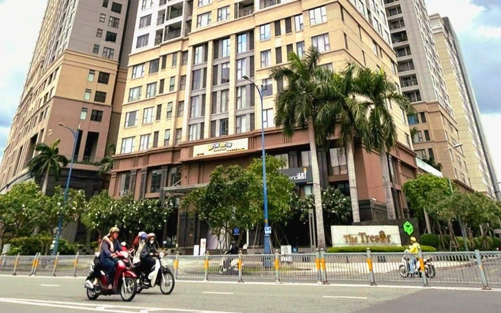 Xét xử vụ thâu tóm khu đất 39 Bến Vân Đồn Xét xử vụ thâu tóm khu đất 39 Bến Vân Đồn