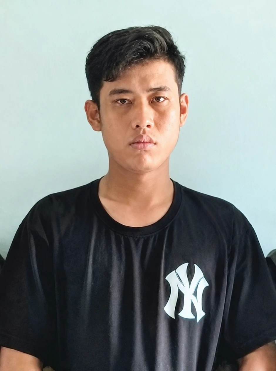 Xin tiền mẹ không được liền đập phá Trung tâm Y tế tỉnh Tây Ninh Xin tiền mẹ không được liền đập phá Trung tâm Y tế tỉnh Tây Ninh