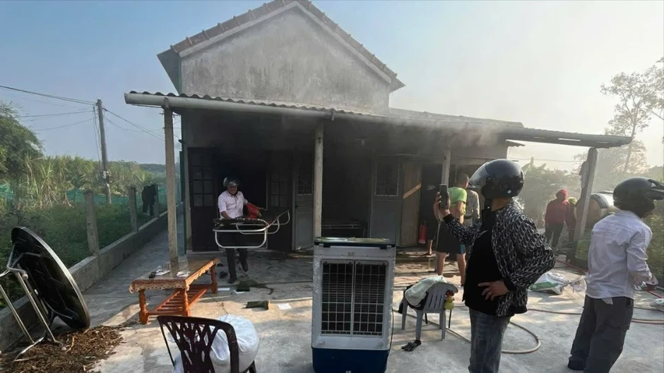 Xót xa người đàn ông tai biến tử vong trong đám cháy ở Huế Xót xa người đàn ông tai biến tử vong trong đám cháy ở Huế