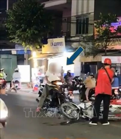 Xử lý nghiêm đối tượng có hành vi hung hãn sau va chạm giao thông Xử lý nghiêm đối tượng có hành vi hung hãn sau va chạm giao thông