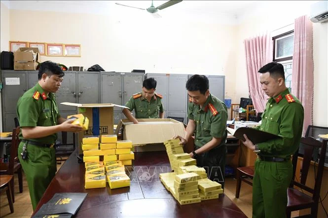 Xử lý triệt để các hành vi sản xuất, buôn bán thực phẩm giả, kém chất lượng Xử lý triệt để các hành vi sản xuất, buôn bán thực phẩm giả, kém chất lượng