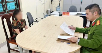 Xử phạt 2 người "chặt chém" tiền trông xe tại chùa Phật Tích