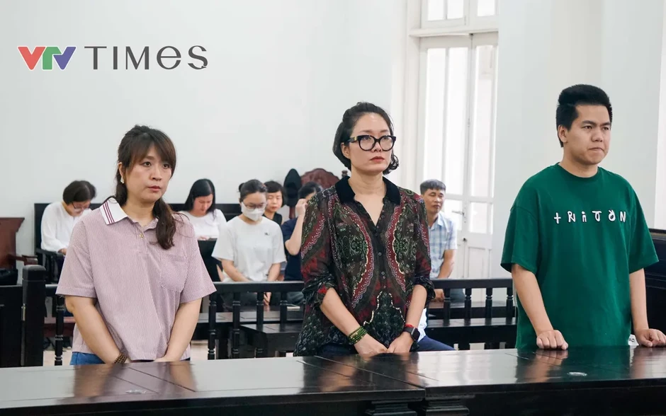 Xử phạt 3 tỷ đồng bà chủ Facebook bán kim cương, túi hàng hiệu, che giấu gần 835 tỷ đồng doanh thu Xử phạt 3 tỷ đồng bà chủ Facebook bán kim cương, túi hàng hiệu, che giấu gần 835 tỷ đồng doanh thu