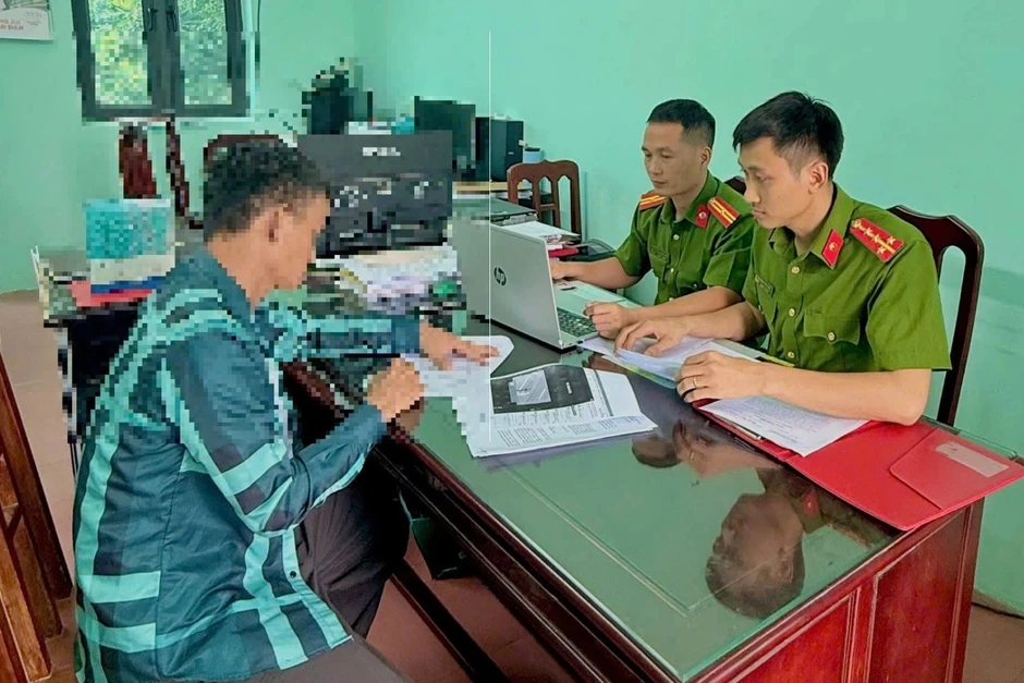 Xử phạt 7,5 triệu đồng với người bình luận xuyên tạc trên mạng xã hội Xử phạt 7,5 triệu đồng với người bình luận xuyên tạc trên mạng xã hội