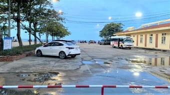 Xử phạt chủ cơ sở trông giữ xe ở Cửa Lò về hành vi thu tiền cao hơn giá niêm yết