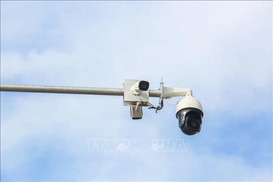 Xử phạt chủ xe ô tô gần 500 triệu đồng do vi phạm giao thông gần 100 lỗi Xử phạt chủ xe ô tô gần 500 triệu đồng do vi phạm giao thông gần 100 lỗi