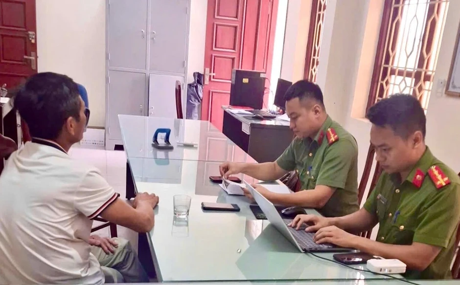 Xử phạt người đăng tin sai về quy trình trồng, chăm sóc cây dứa Xử phạt người đăng tin sai về quy trình trồng, chăm sóc cây dứa