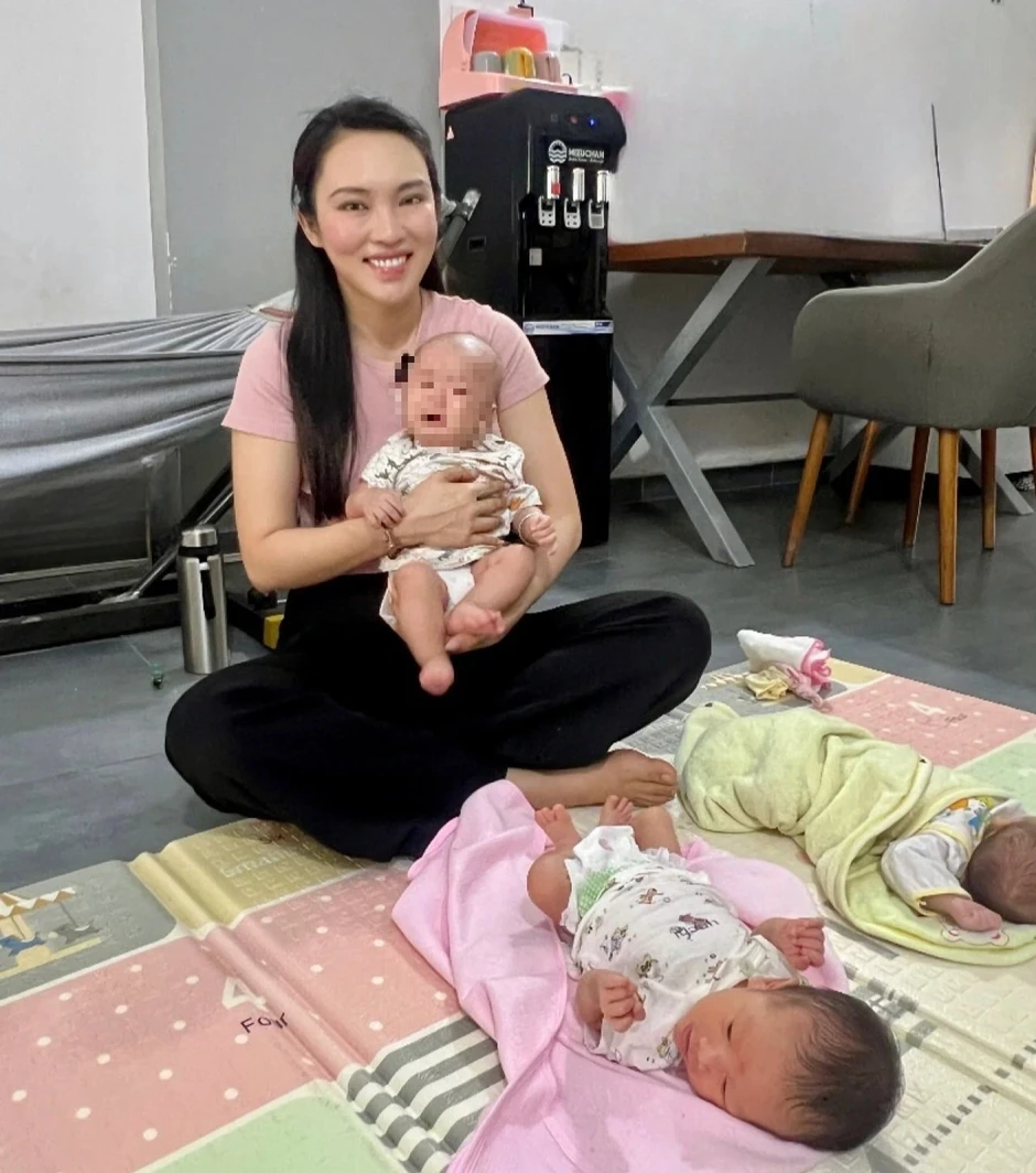 9X xinh như hotgirl làm chủ mái ấm ở TP.HCM, cưu mang mẹ đơn thân tứ xứ 9X xinh như hotgirl làm chủ mái ấm ở TP.HCM, cưu mang mẹ đơn thân tứ xứ