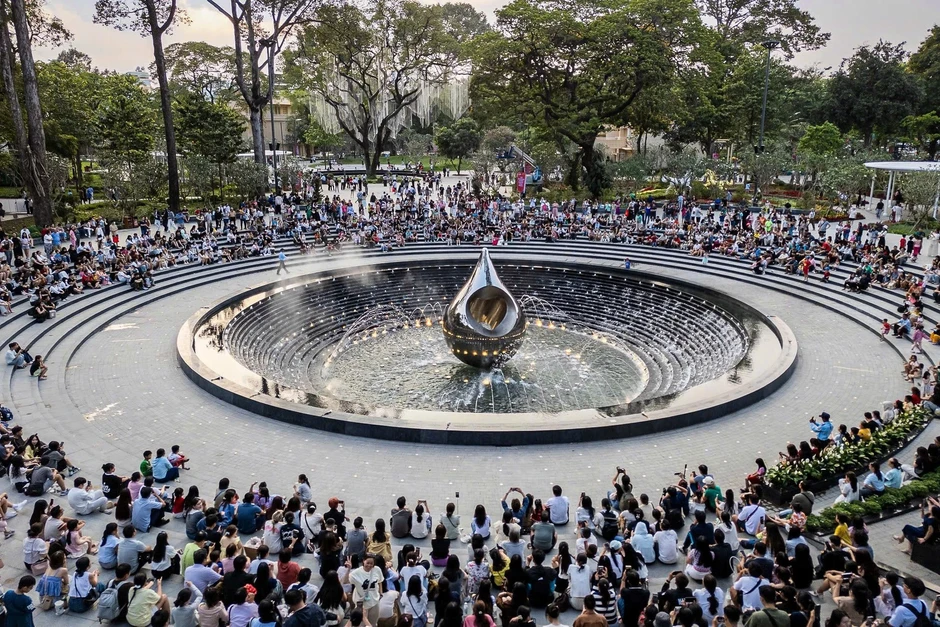 'ADN mở' TP.HCM: Nơi người lạ hóa thân quen, ai cũng có một 'vai diễn' 'ADN mở' TP.HCM: Nơi người lạ hóa thân quen, ai cũng có một 'vai diễn'