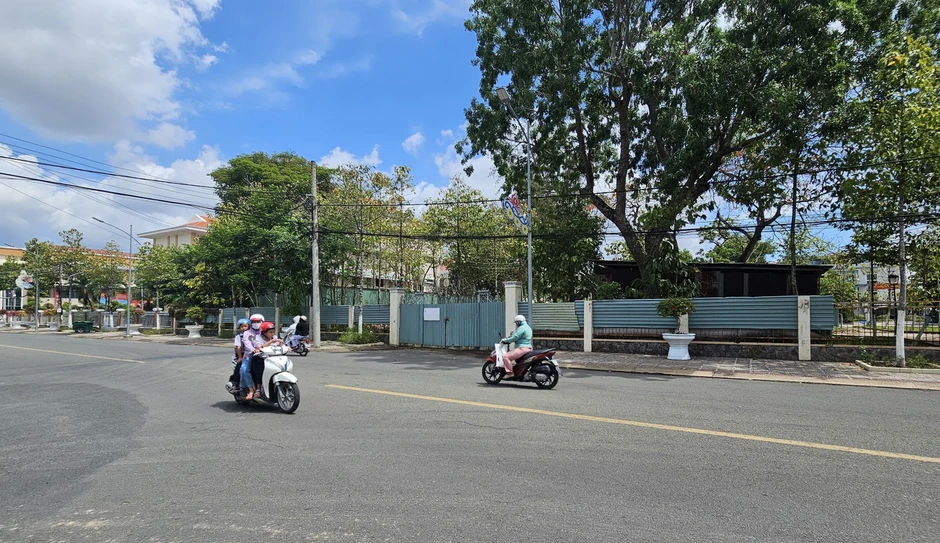 Biến di sản 140 tuổi thành phế tích Biến di sản 140 tuổi thành phế tích