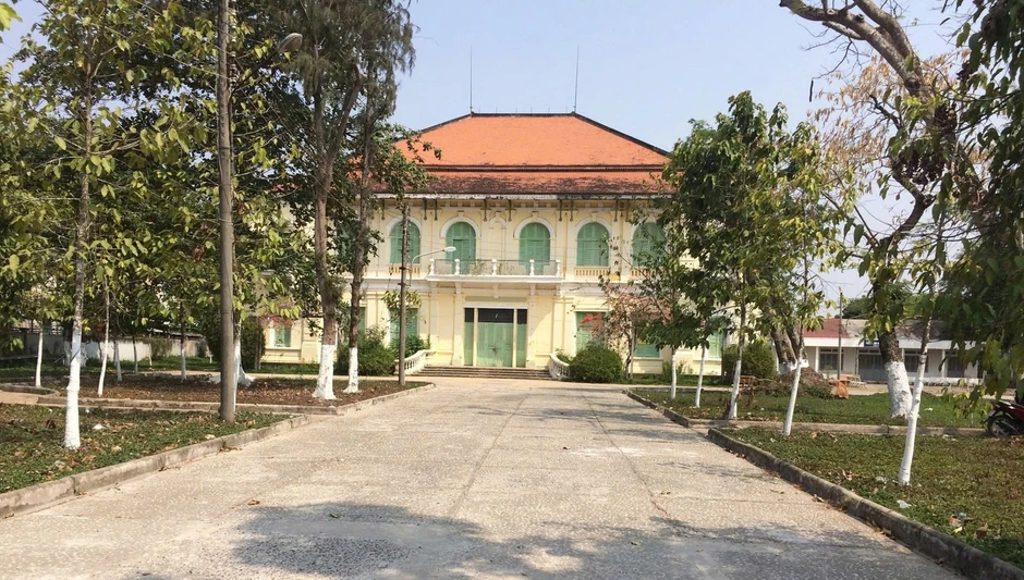 Biến di sản 140 tuổi thành phế tích Biến di sản 140 tuổi thành phế tích
