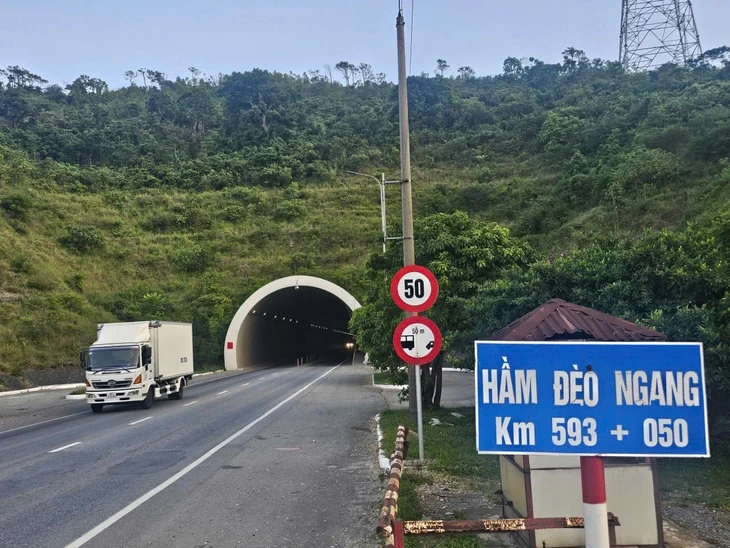 Bước tới đèo Ngang bóng xế tà - Kỳ 2: Gắn với vận mệnh một triều đại Bước tới đèo Ngang bóng xế tà - Kỳ 2: Gắn với vận mệnh một triều đại