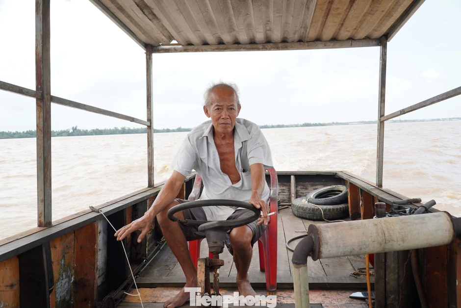 Cồn Hô oằn mình trong cơn ‘đói đất’ của hà bá Cồn Hô oằn mình trong cơn ‘đói đất’ của hà bá