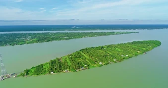 Cồn Hô oằn mình trong cơn ‘đói đất’ của hà bá