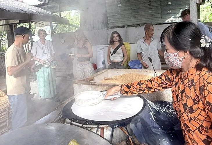 Dặm dài hủ tiếu - Kỳ 9: Người giữ hồn hủ tiếu Cần Thơ Dặm dài hủ tiếu - Kỳ 9: Người giữ hồn hủ tiếu Cần Thơ