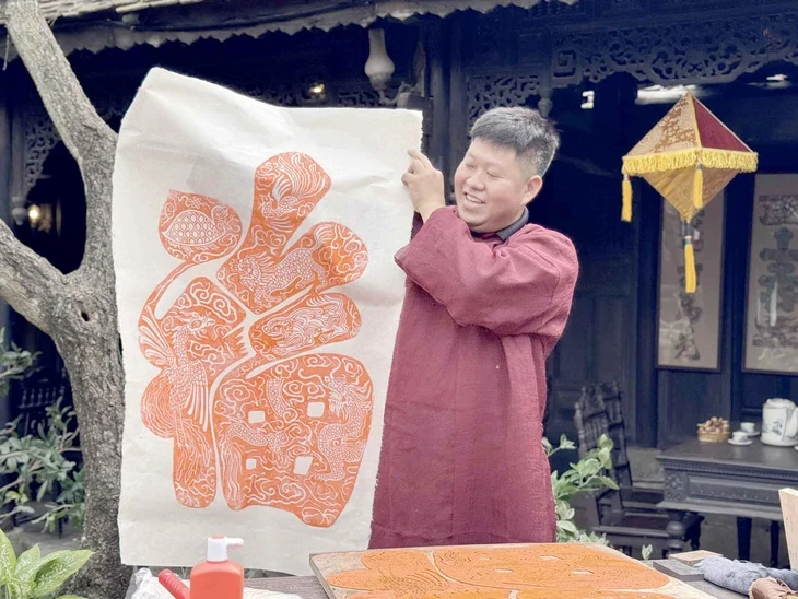 'Đứa con nuôi' của những làng nghề 'Đứa con nuôi' của những làng nghề