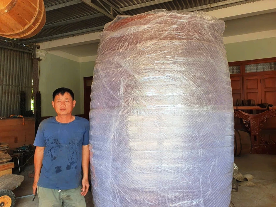 Gia tộc 8 đời làm trống khổng lồ Gia tộc 8 đời làm trống khổng lồ