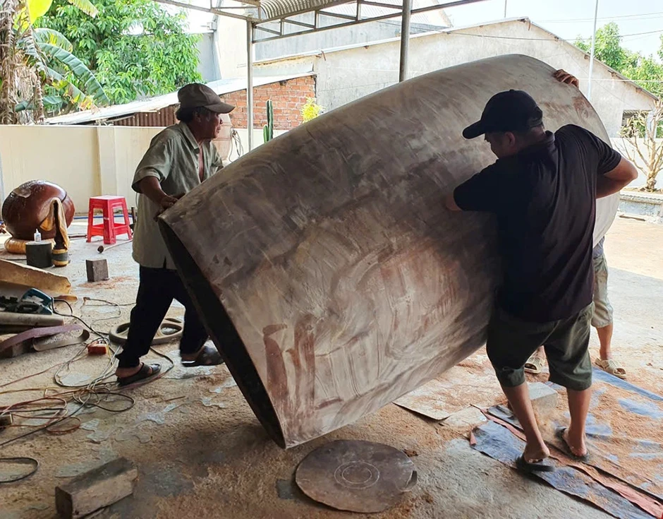 Gia tộc 8 đời làm trống khổng lồ Gia tộc 8 đời làm trống khổng lồ