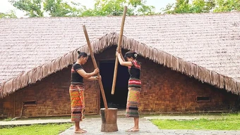 Giữ lửa truyền thống từ những đứa con của thần (Kỳ 3)