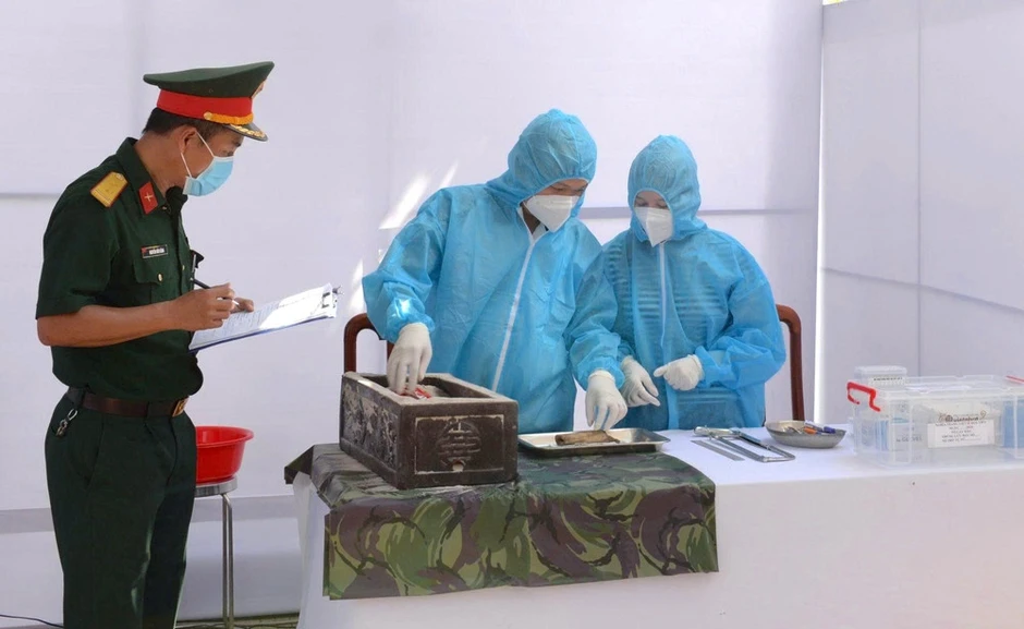 Hành trình đưa các anh trở về đất mẹ Hành trình đưa các anh trở về đất mẹ