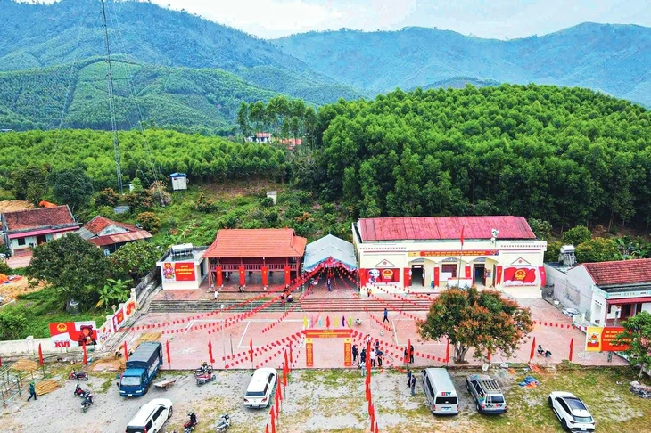 Hình ảnh khắp nơi sẵn sàng cho ngày bầu cử trọng đại Hình ảnh khắp nơi sẵn sàng cho ngày bầu cử trọng đại