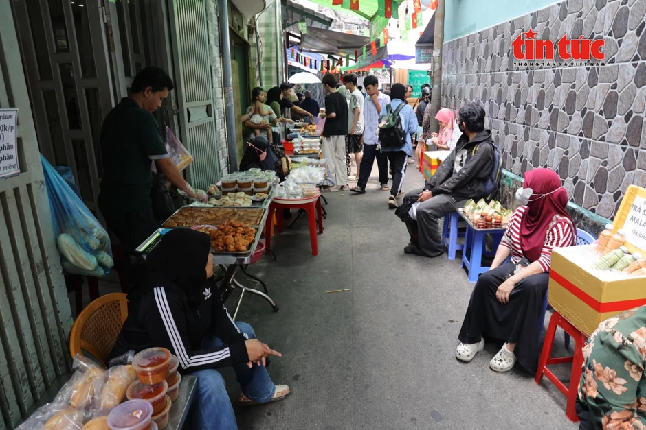 Khám phá chợ ẩm thực Ramadan chỉ họp một tháng mỗi năm Khám phá chợ ẩm thực Ramadan chỉ họp một tháng mỗi năm