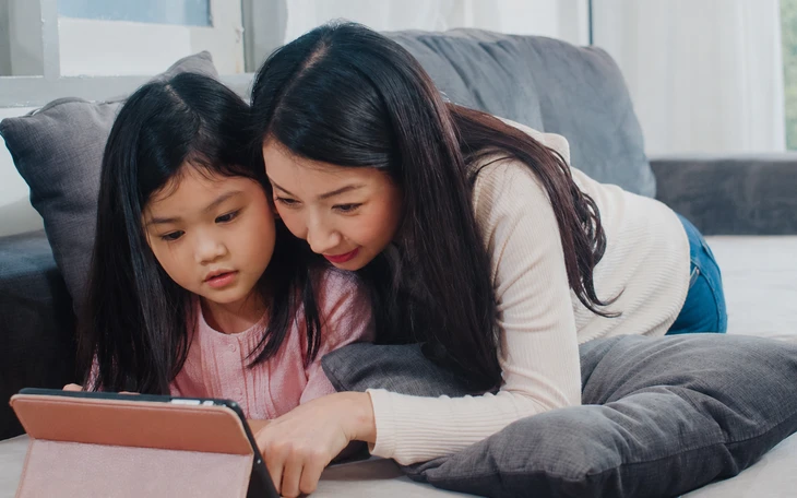 Làn sóng cấm trẻ em dùng mạng xã hội - Kỳ 5: Trung Quốc bảo vệ 'thế hệ bản địa Internet' Làn sóng cấm trẻ em dùng mạng xã hội - Kỳ 5: Trung Quốc bảo vệ 'thế hệ bản địa Internet'