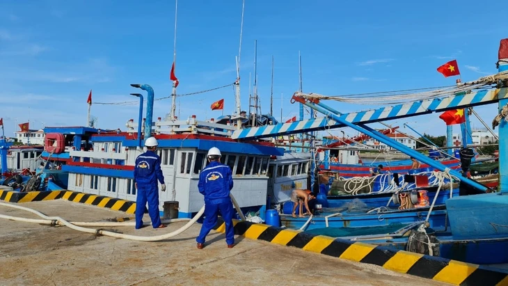 Mệnh lệnh trái tim giữa trùng khơi Mệnh lệnh trái tim giữa trùng khơi